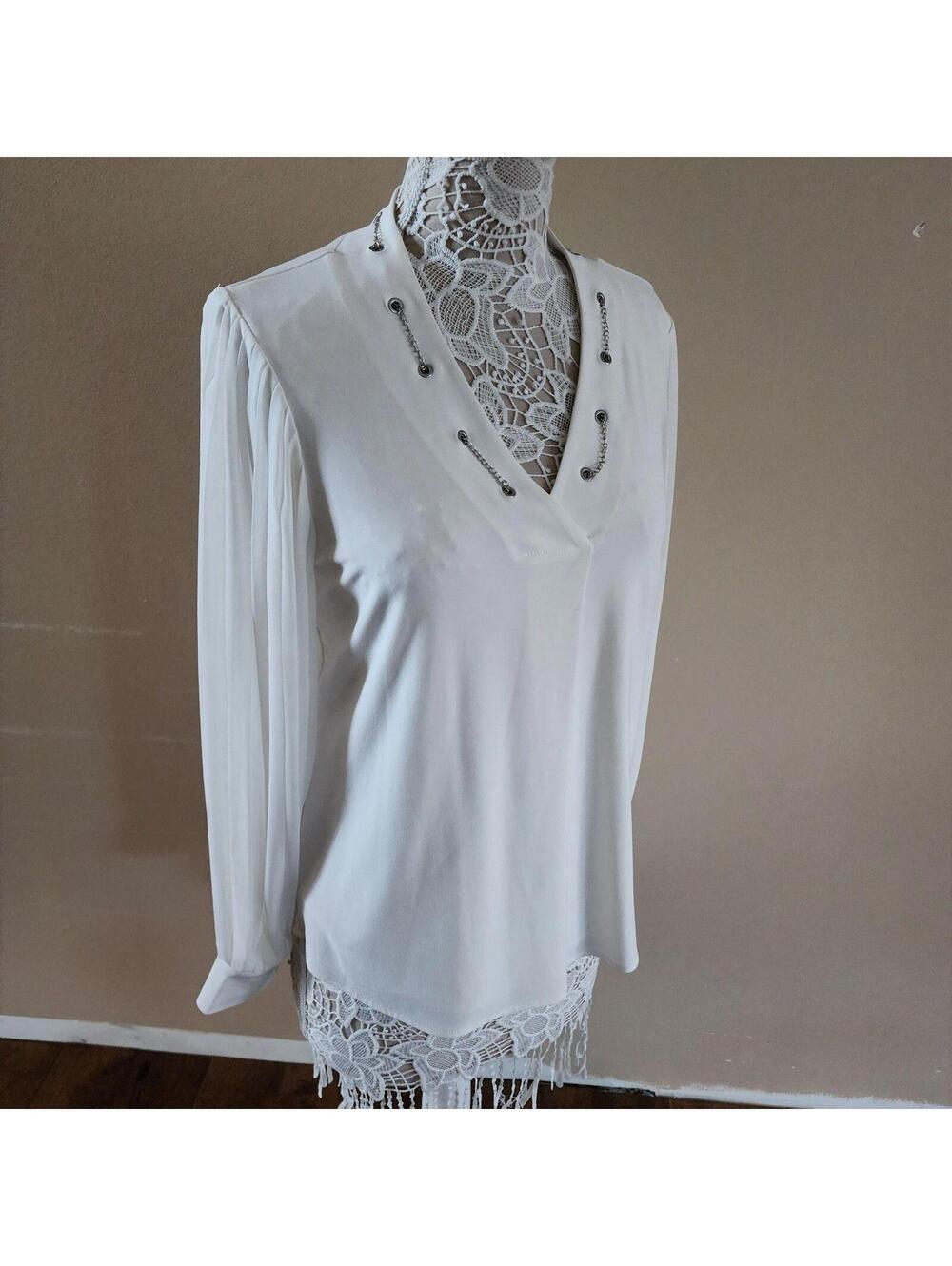 EUC White House Black Market unique white blouse xl no flaws or stains